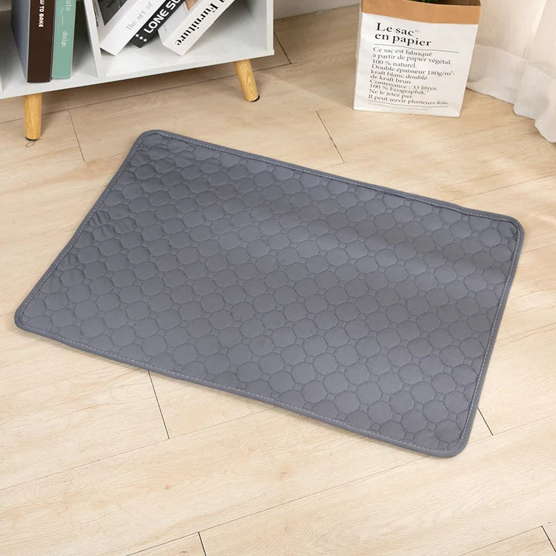 Washable Dog Pee Pad, Reusable Puppy Training Mat with Non-Slip Back