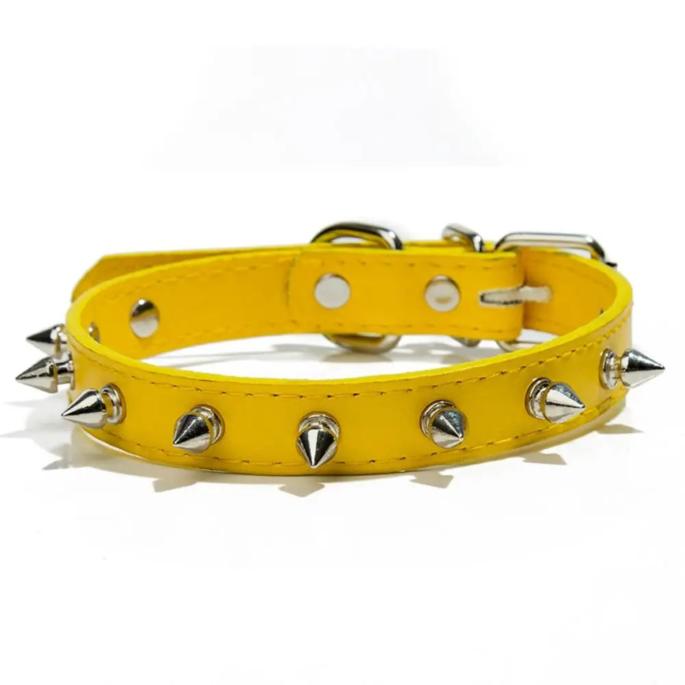 Spiked Studded Dog Collar in PU Leather for Dogs